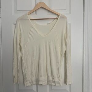Sweaty Betty Cream Long Sleeve V-Neck Top
